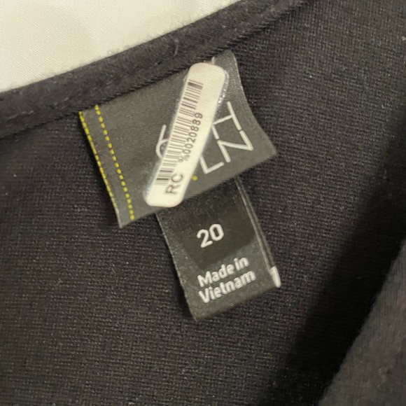 Zipper Dress - Picture 5 of 5